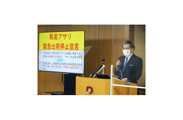 アサリの産地偽装問題発覚を受け、記者会見する熊本県の蒲島郁夫知事＝1日午後、県庁