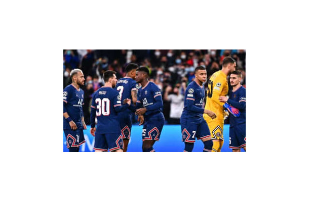 PSG、600万円を急遽ウクライナへ寄付！生活必需品を提供
