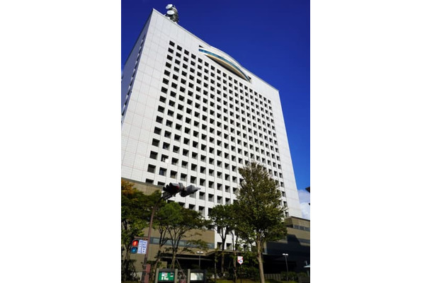 神奈川県警察本部＝2020年10月