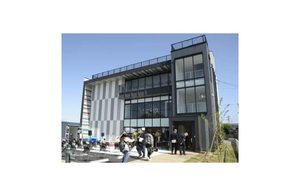 京都府宇治市のウトロ地区の歴史を伝える「ウトロ平和祈念館」＝30日午前
