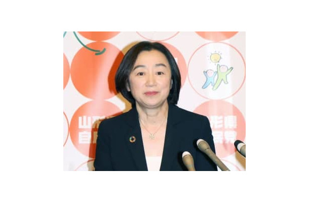 29日、参院選山形選挙区から自民党公認で出馬表明した大内理加氏＝山形市