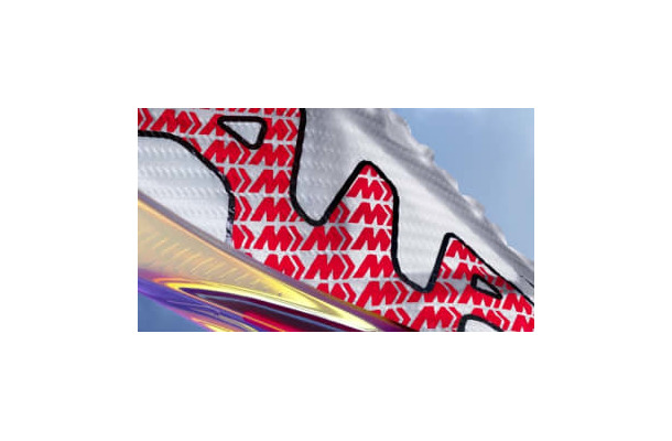 NIKEが新スパイク『エアズームマーキュリアル』を発表！側面には“AIR”の文字　エムバペらが着用