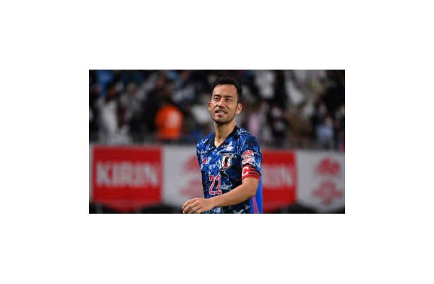「奥さんにも言ってない事、知られてた(笑)」 シャルケ移籍の吉田麻也が仰天したマル秘情報とは