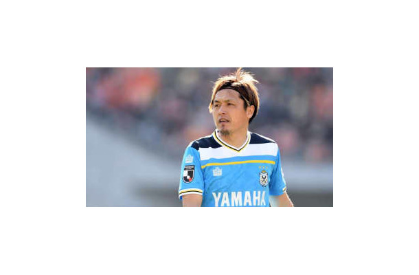 ジュビロ磐田の42歳、遠藤保仁。稀代の司令塔が見せる「ひとり5レーン理論」の凄み