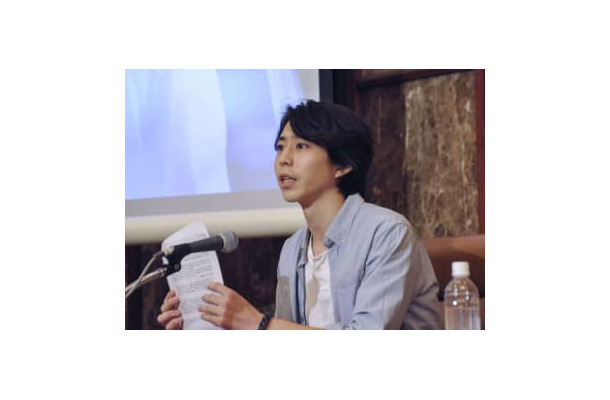 ミャンマーで拘束された久保田徹さんについて記者会見する今野誠二郎さん＝3日午後、東京都千代田区