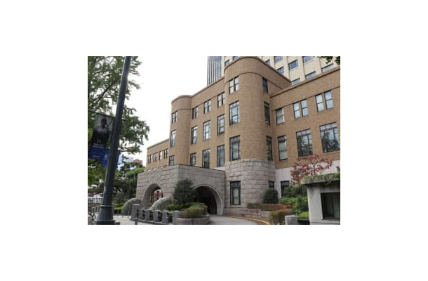 横浜地方裁判所＝2020年10月