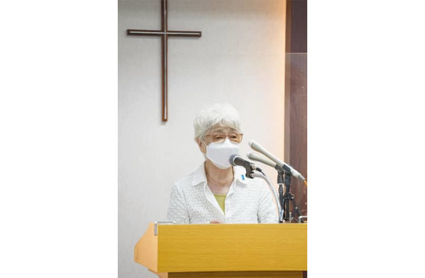 キリスト教徒による祈り会で話す横田早紀江さん＝15日午後、東京都中野区
