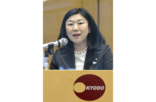 放送協議会運営委員会で講演する牧島かれん前デジタル相＝15日午後、東京都港区の共同通信社