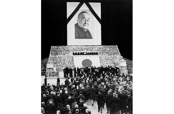 1967年10月、東京・日本武道館で行われた吉田茂元首相の国葬