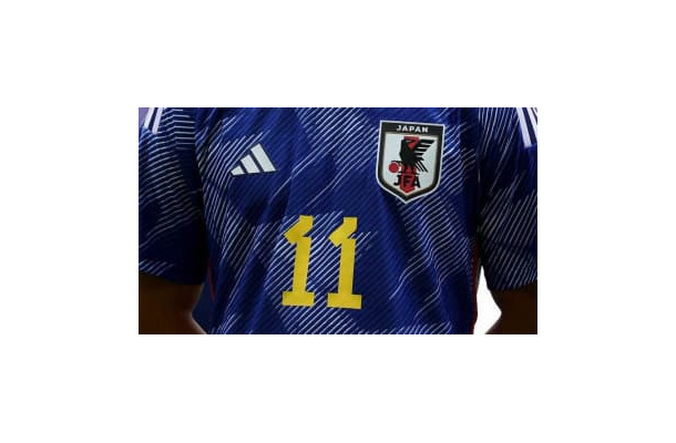 意外な「天才の系譜」！日本代表、W杯の”歴代11番”はこの6名