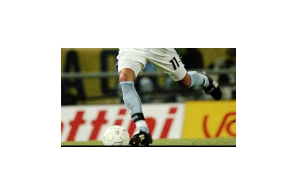 中村俊輔引退…「サッカー界最高のレフティ10名」