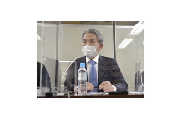 音楽教室からの著作権使用料徴収を巡る最高裁判決を受け、記者会見するヤマハ音楽振興会の大池真人常務理事＝24日午後、東京・霞が関の司法記者クラブ