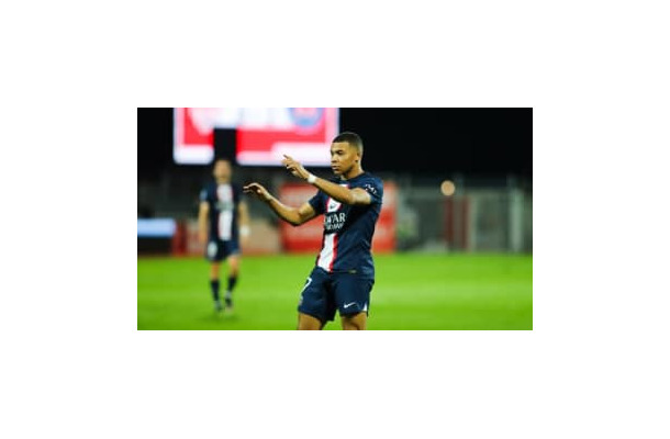 PSG、エムバペの920億円契約を全否定　仏紙へ法的措置を検討か