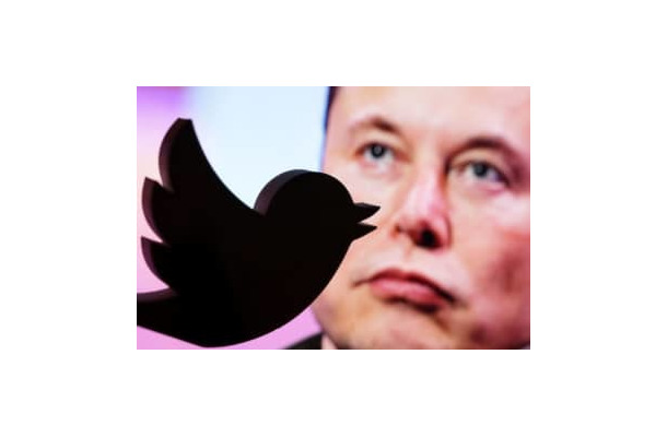 ツイッターのロゴとイーロン・マスク氏（ロイター＝共同）