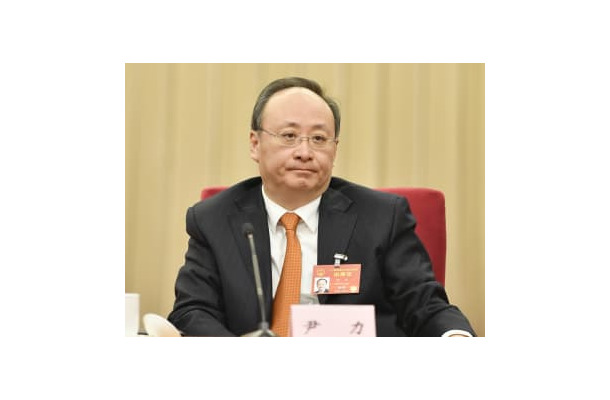 尹力氏＝2017年