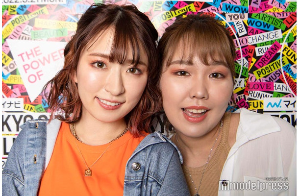 イメチェン前のNICO、RIHO／平成フラミンゴ（C）モデルプレス