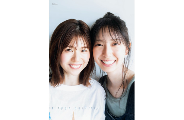 松田好花、金村美玖／撮影：佐藤佑一（東京ニュース通信社刊）