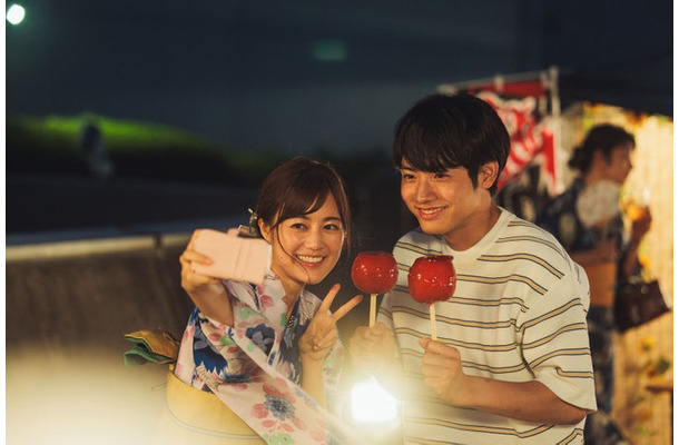 生田絵梨花、赤楚衛二「こっち向いてよ向井くん」第3話より（C）日本テレビ