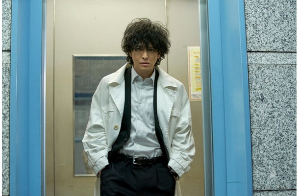 生田斗真「警部補ダイマジン」第3話より（C）テレビ朝日