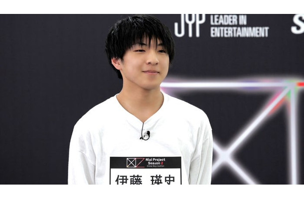 伊藤瑛史（C）HJホールディングス