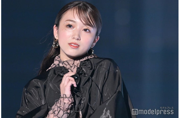 矢吹奈子（C）モデルプレス