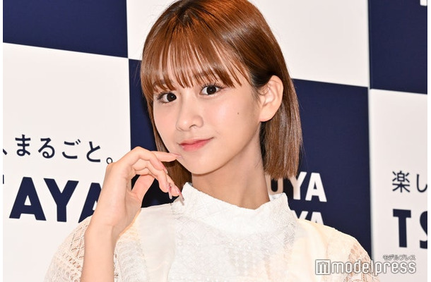 1st写真集「恋人日記」の発売記念会見に出席した金子みゆ（C）モデルプレス