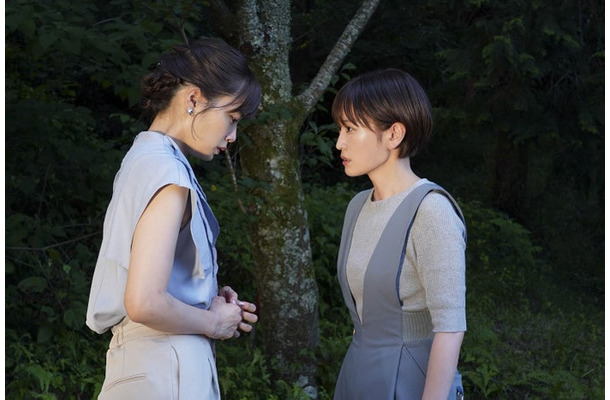 深川麻衣、前田敦子「彼女たちの犯罪」第8話より（C）読売テレビ