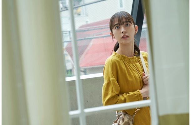 井桁弘恵「紅さすライフ」第8話より（C）NTV・J Storm