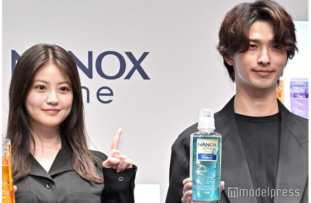新CM発表会に出席した今田美桜、横浜流星（C）モデルプレス