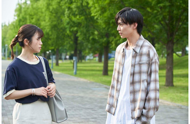 美山加恋、佐藤大樹「around1／4（アラウンドクォーター）」第9話より（C）ABCテレビ・テレビ朝日