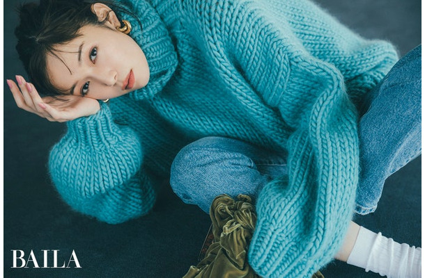 佐藤栞里（C）「BAILA」2023年11月号／集英社　撮影／東 京祐