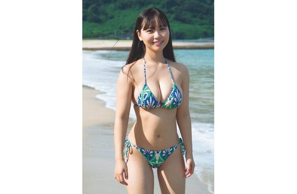 本郷柚巴（C）矢西誠二／週刊プレイボーイ