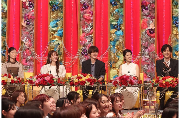 朝日奈央、谷まりあ、深澤辰哉、神田愛花、DAIGO（C）フジテレビ
