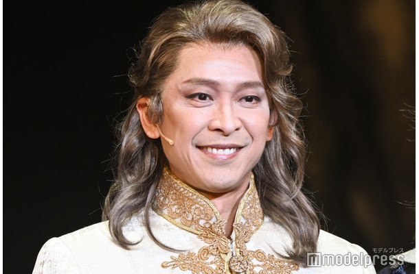ブロードウェイミュージカル「キャメロット」初日前ご挨拶・フォトコールに出席した坂本昌行（C）モデルプレス