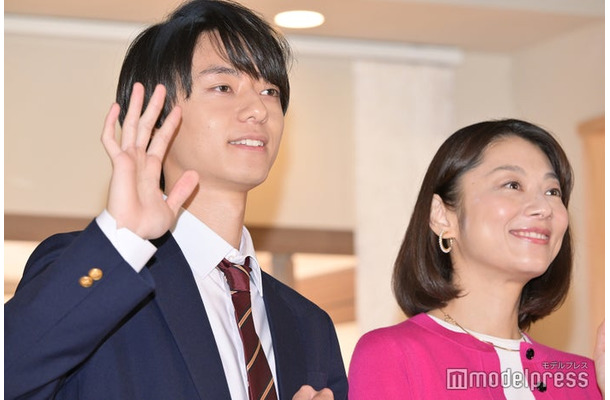 「コタツがない家」制作発表会見に出席した作間龍斗、小池栄子（C）モデルプレス