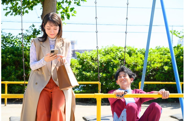 吉岡里帆、永山瑛太「時をかけるな、恋人たち」第2話（C）フジテレビ