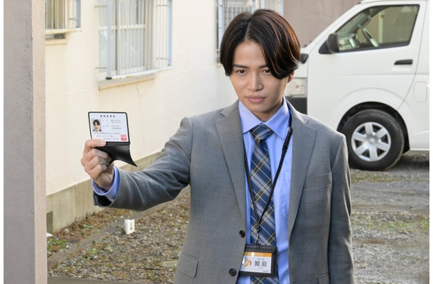 菊池風磨『ゼイチョー ～「払えない」にはワケがある～』第2話より（C）日本テレビ