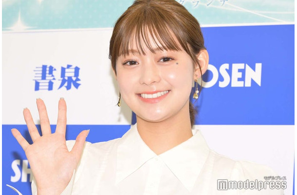 「週刊ビッグコミックスピリッツ表紙登場＆デジタル写真集発売記念」囲み取材に出席した田崎さくら（C）モデルプレス