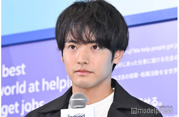 オープニングセレモニーに出席した赤楚衛二（C）モデルプレス