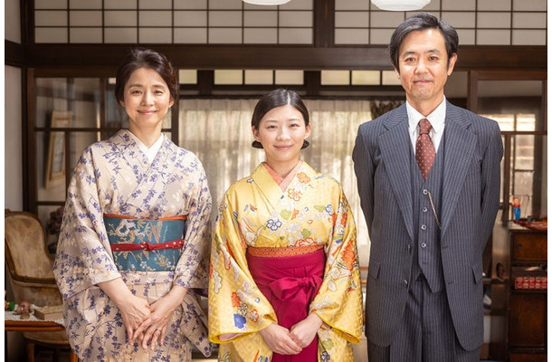 （左から）石田ゆり子、伊藤沙莉、岡部たかし（C）NHK