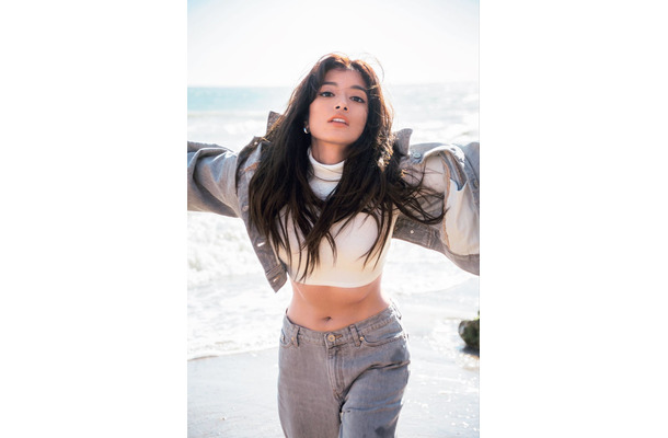 ローラ（画像提供：宝島社）