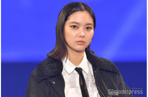 新川優愛（C）モデルプレス