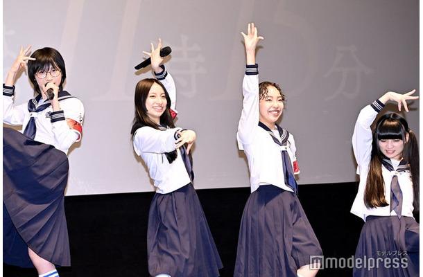 SUZUKA、KANON、RIN、MIZYU（C）モデルプレス