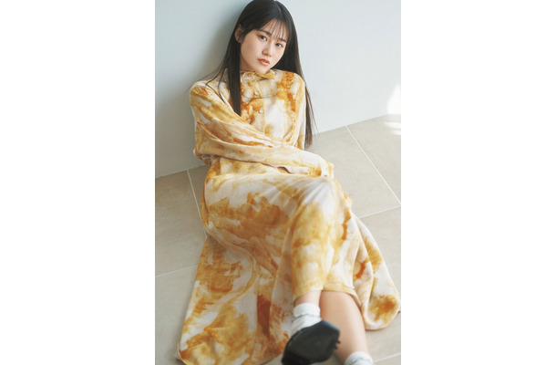 向井純葉「blt graph.vol.96」ローソンエンタテインメント購入特典ポストカード（提供写真）