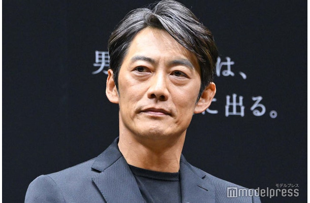 発表会に出席した反町隆史（C）モデルプレス