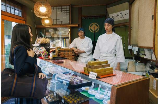 豊本明長、作間龍斗「コタツがない家」第6話より（C）日本テレビ