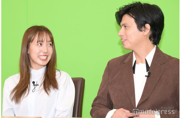 「不妊症・不育症のこと オンラインフォーラム」に出席した川崎希、アレクサンダー（C）モデルプレス