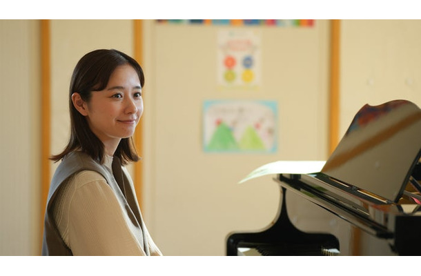 堀田真由「たとえあなたを忘れても」第6話より（C）ABCテレビ