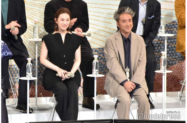 北川景子、ムロツヨシ（C）モデルプレス