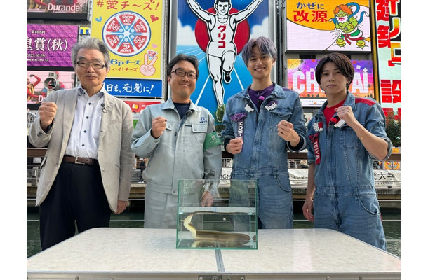 （左から）亀井哲夫氏、山本義彦氏、小島健、末澤誠也（C）MBS